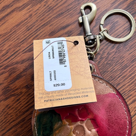 Key Fob - Picture 2 of 5